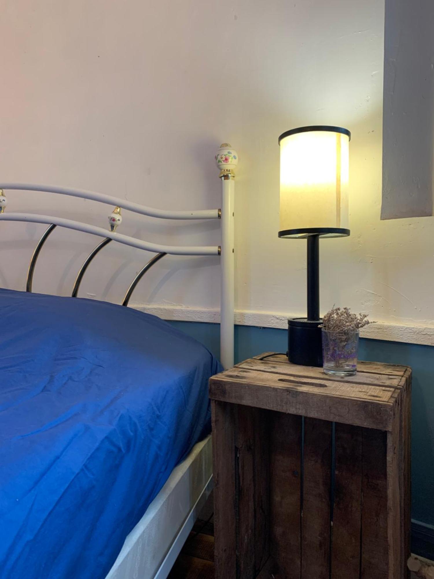 Les Favouilles - Gite & Chambres D Hotes Dauphin Chambre photo