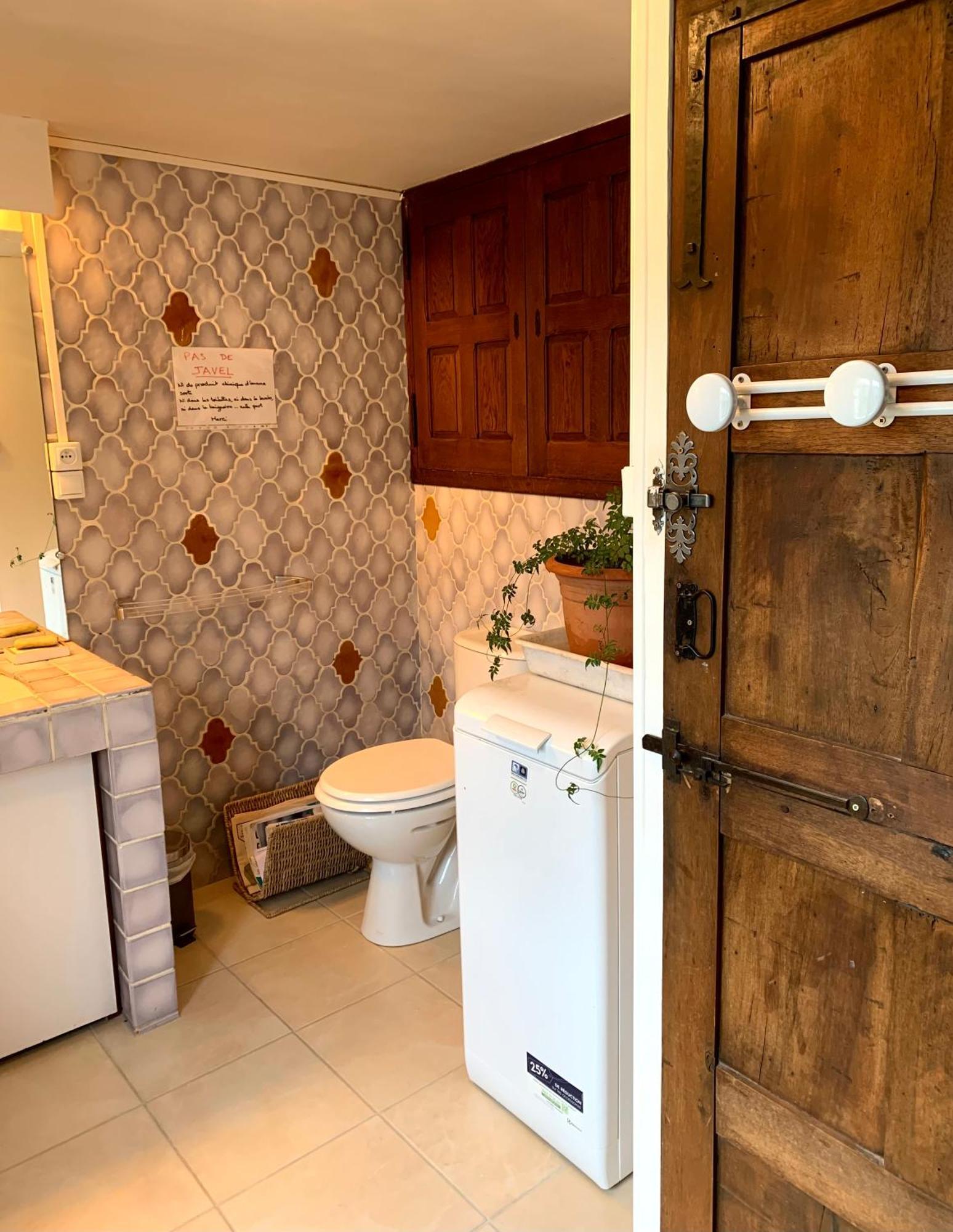 Les Favouilles - Gite & Chambres D Hotes Dauphin Extérieur photo