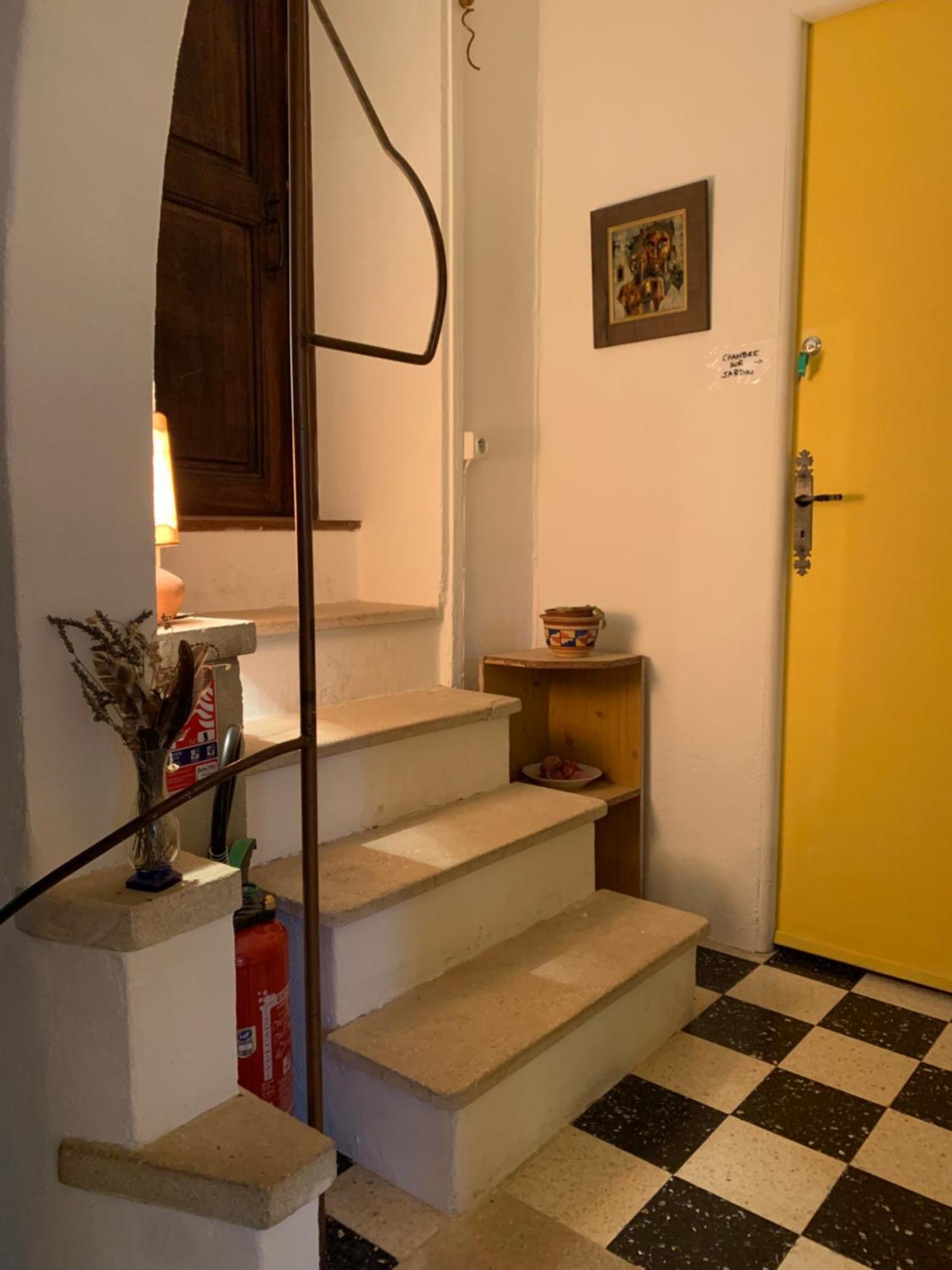 Les Favouilles - Gite & Chambres D Hotes Dauphin Extérieur photo