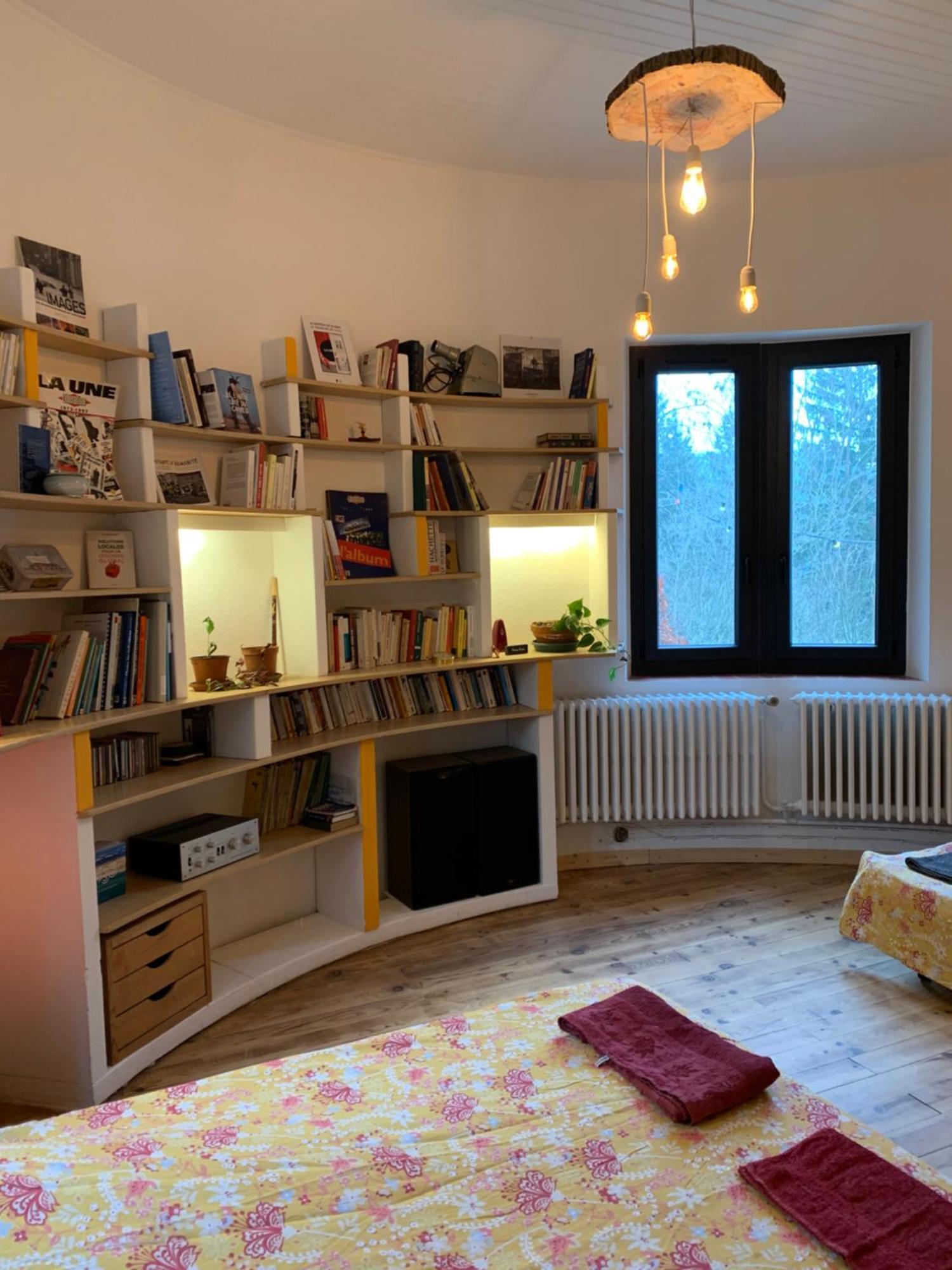 Les Favouilles - Gite & Chambres D Hotes Dauphin Chambre photo